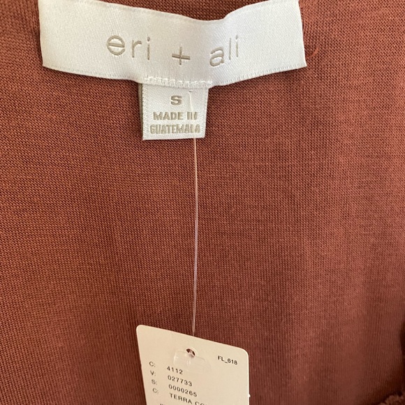 NWT Anthropologie Eri+Ali Lace Wrap Shell Top - Picture 4 of 6